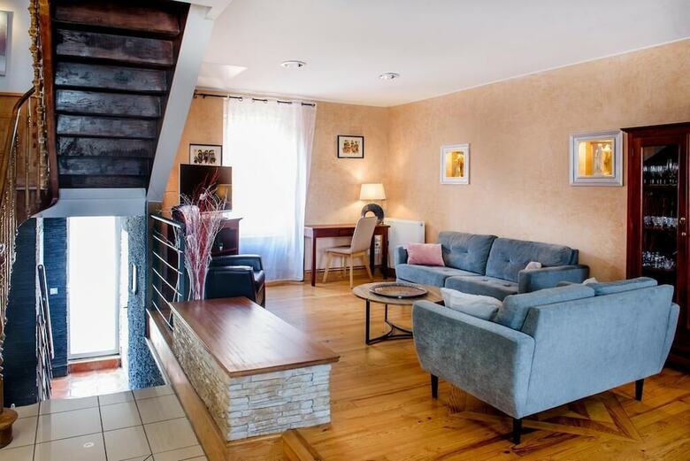 Hotel La Sainte Famille - Chambres D'hotes