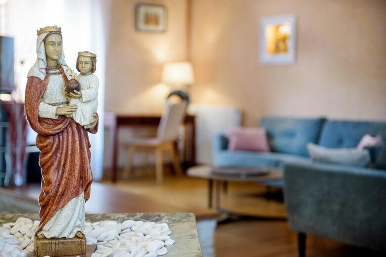 Hotel La Sainte Famille - Chambres D'hotes