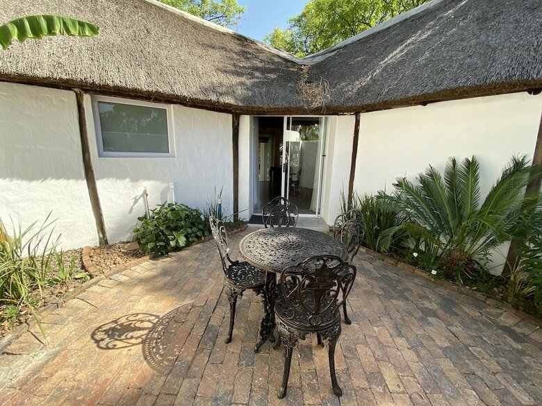 Hotel Eden Retreat