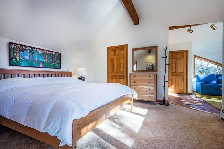 Hostal Lakewood Lodge