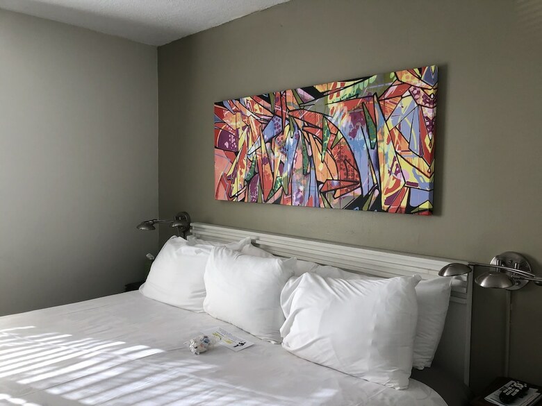 Hotel Bayfront Inn At The Waterfront