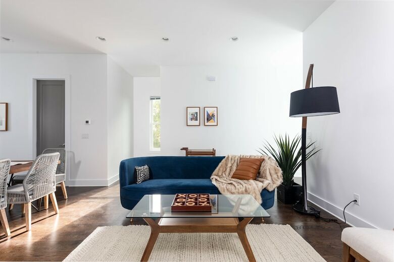 Domio Sylvan Park Elegant 8br 2 Houses