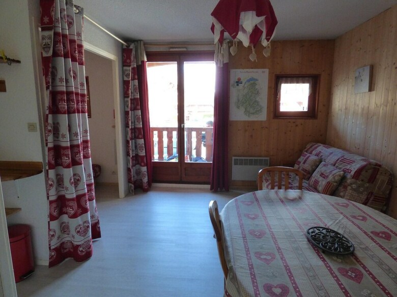 Studio Cabin 4 People 2 Exposed North