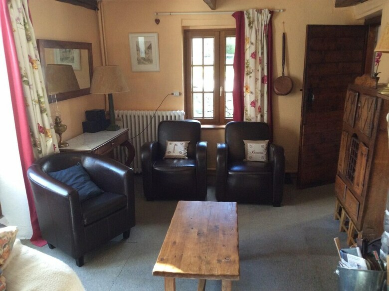 Apartamento House 8 People 2 Exposed West