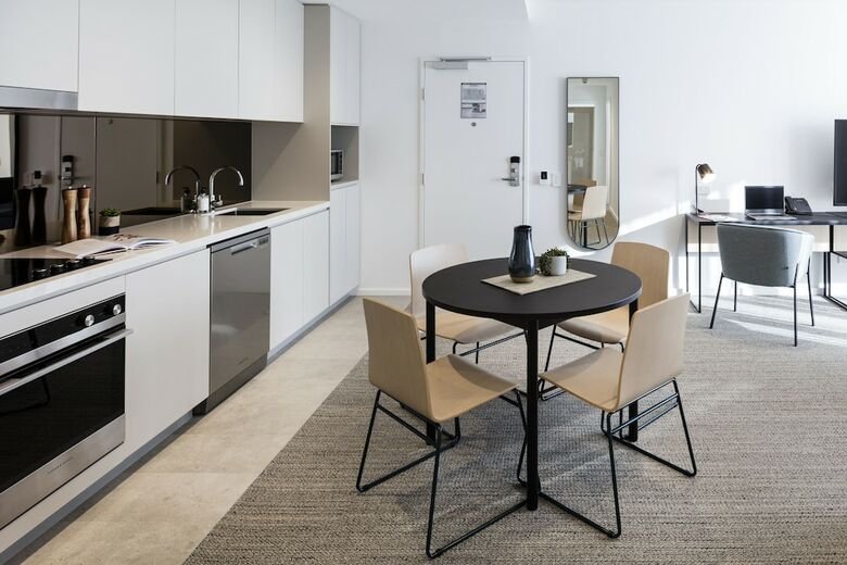 Aparthotel Quest Robina