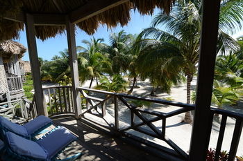 Hotel Captain Morgan's Retreat