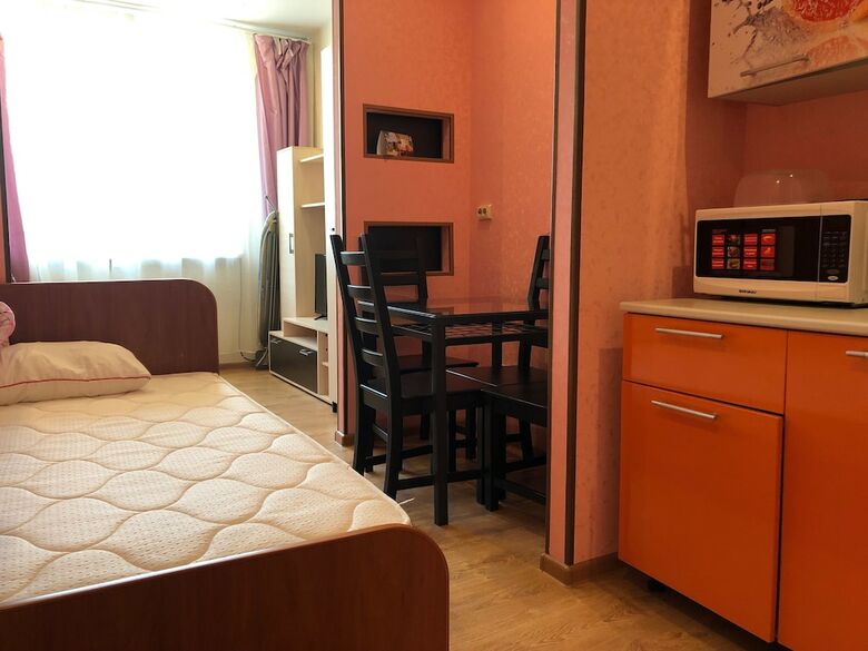 Apartment On Lysaya Gora 36-2a Green Area 3