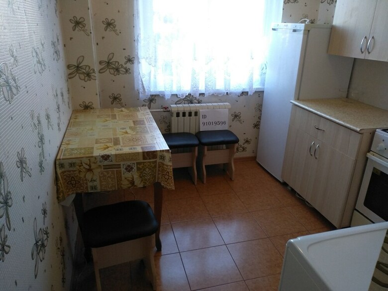 Apartment On Krymskaya 36 Green Area 9
