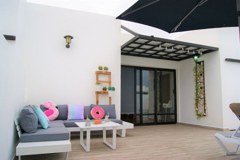 Villa Lau Haizeta