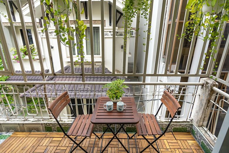Aparthotel We Home Mac Dinh Chi