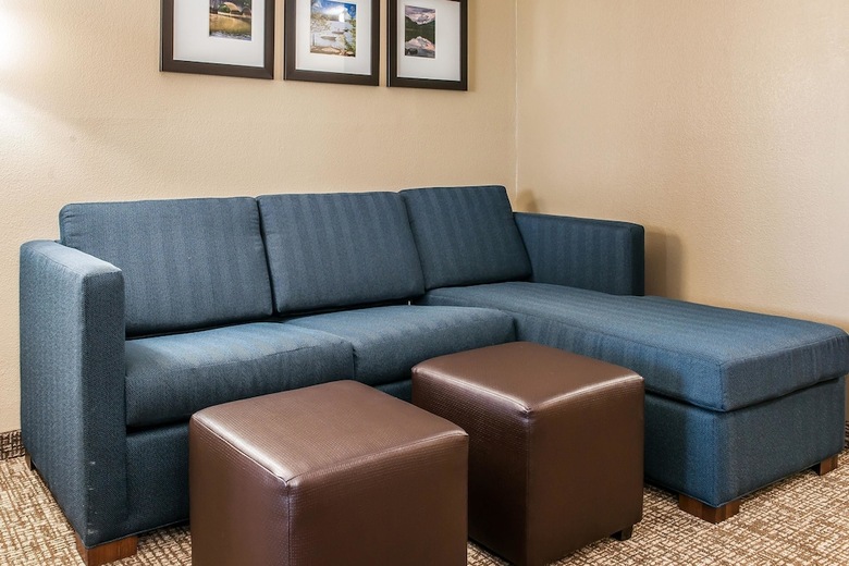 Hotel Comfort Inn And Suites