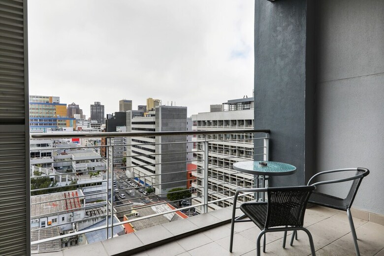 Eco Balcony Sentinel Apartment 1006