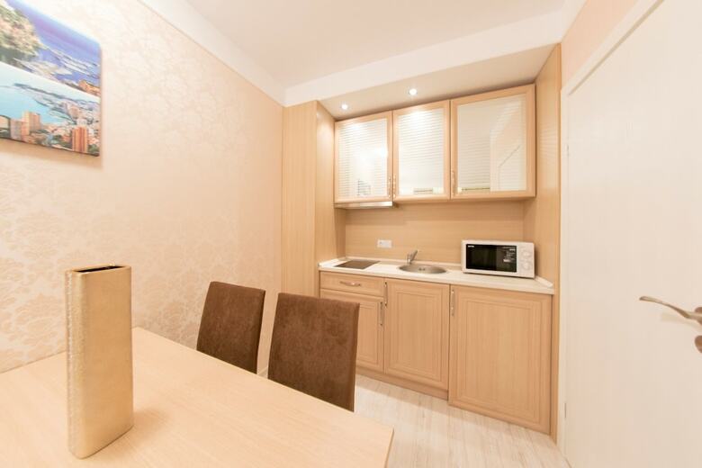 Hotel Harmony Suites Grand Resort