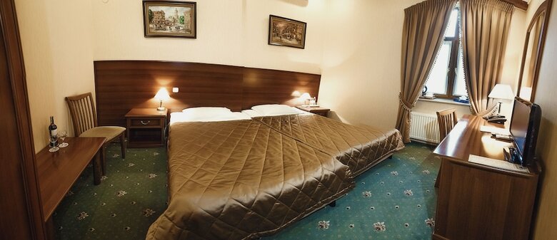Chopin Hotel