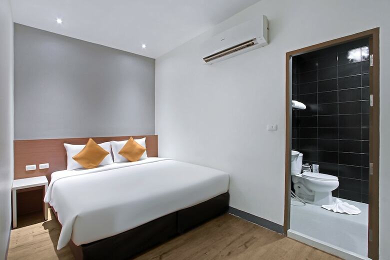 Hotel D Varee Xpress Makkasan