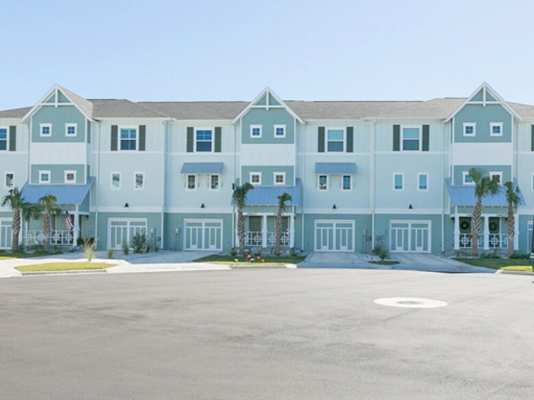 A Wave From It All - Townhomes At Lost Key