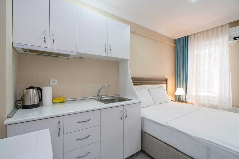 Bicer Hotel