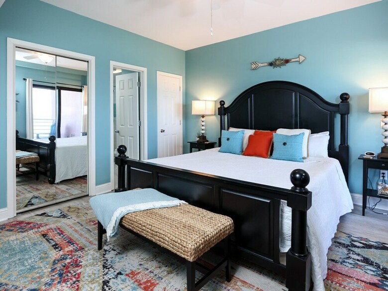 Palm Beach Club 2-107