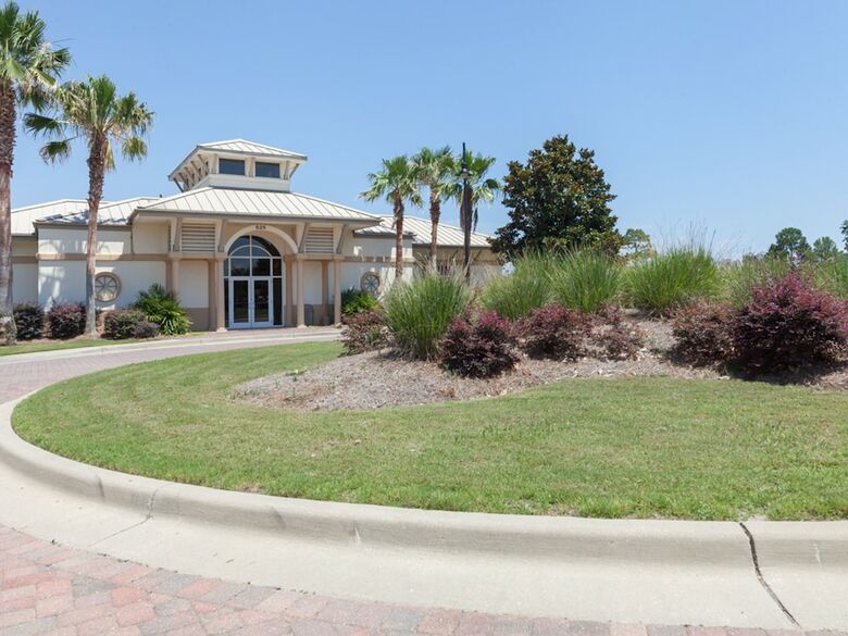 Plane To Sea - Townhomes At Lost Key