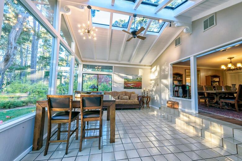 Lx47 Pebble Garden Retreat Large Home With Modern Kitchen