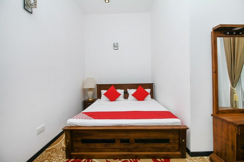Oyo 417 The Kenrish Hotel