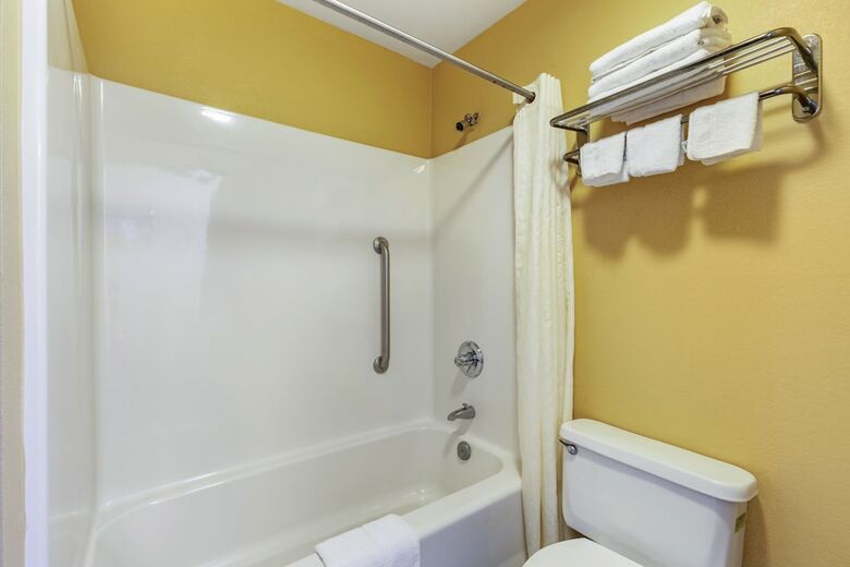 Hotel Econo Lodge Inn & Suites