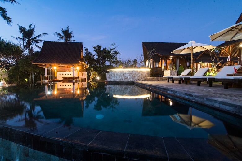 Hotel D'byas Beach Club And Villa