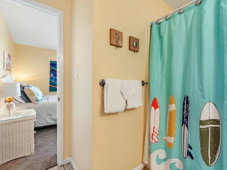Sandpiper Beachfront Condos By Bender Vacation Rentals