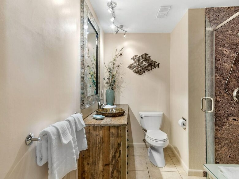 Sandpiper Beachfront Condos By Bender Vacation Rentals