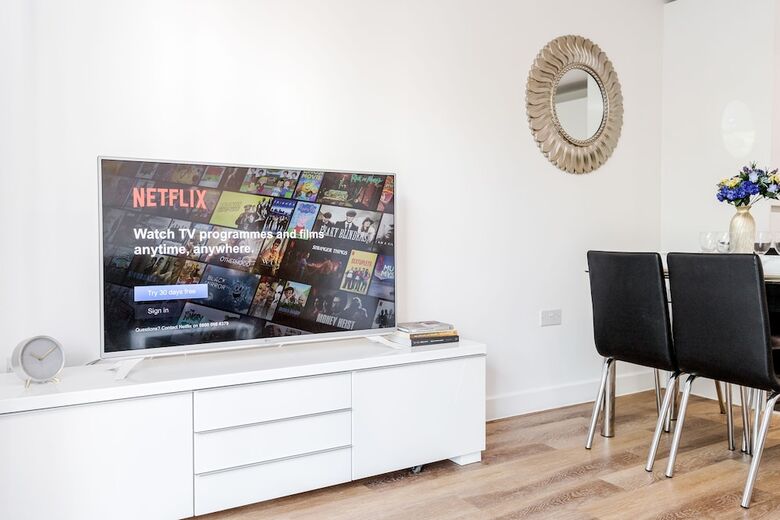 Stunning Ensuite 2 Bedroom Apartment