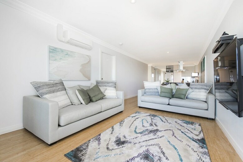Oceans Down - Luxury Apartment With Ocean Views