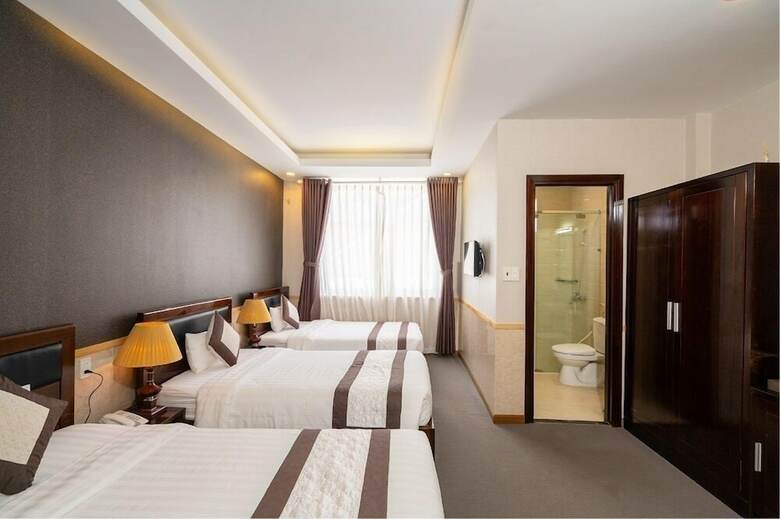 Navy Hotel Da Lat