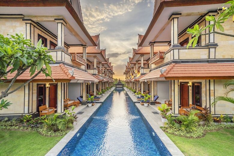 Hotel The Salila Beach Resort