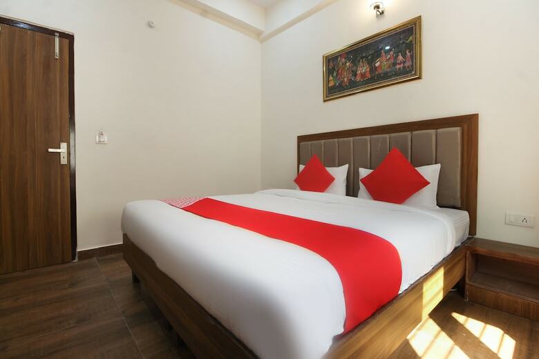 Hotel Oyo 62646 Taj Classic