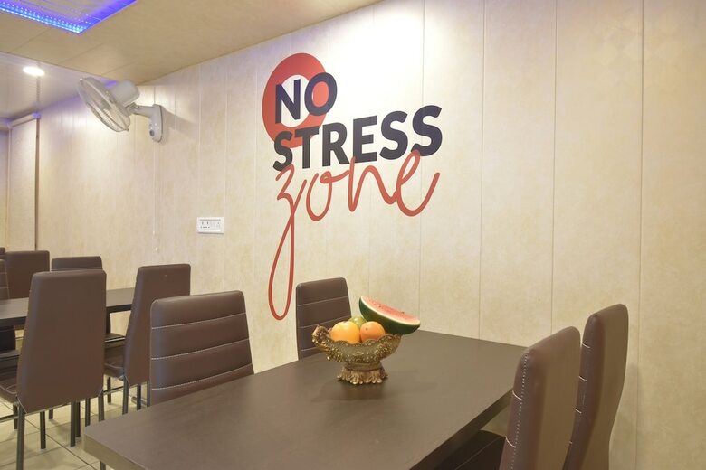 Hotel Collection O 48220 Ram Nagar Colony