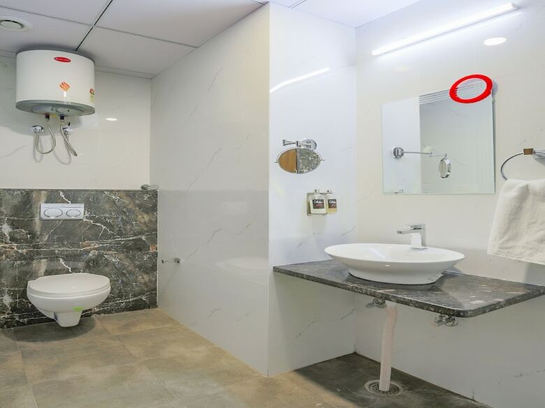 Hotel Collection O 41916 Mansarover