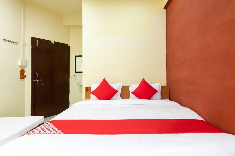 Spot On 42687 Hotel Verma Palace