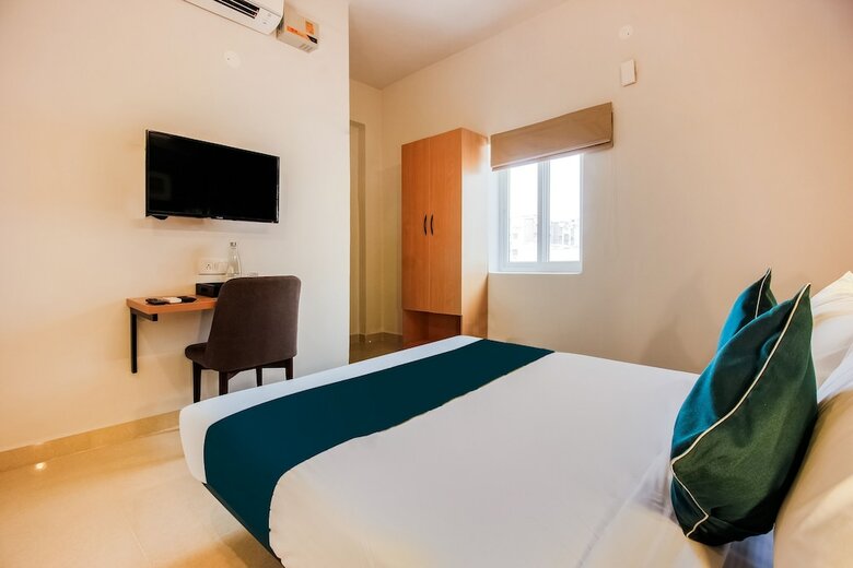 Hotel Silverkey Executive Stays 28060 Jv Colony