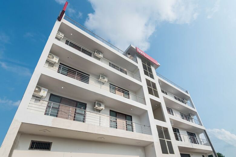 Hotel Oyo Flagship 60887 Kasna