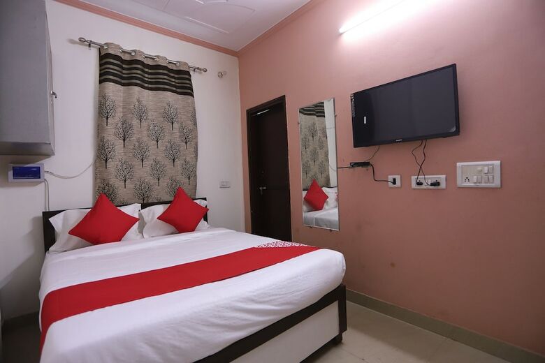 Hotel Oyo 60895 Shri Prannath Ji Spj