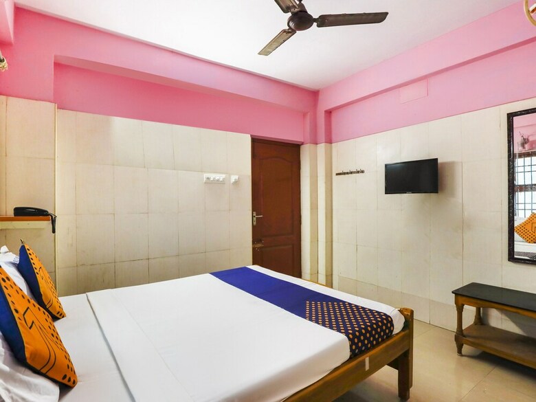 Hotel Spot On 42747 Tamilnadu Mansion