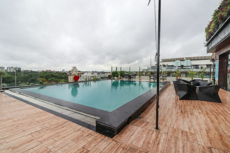 Palette - Hotel Savvy Grand