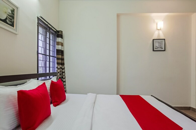 Hotel Oyo 46628 Pheonix Inn