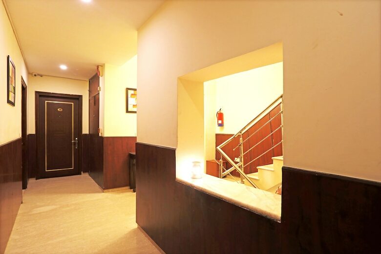 Oyo 27927 Hotel Picasso