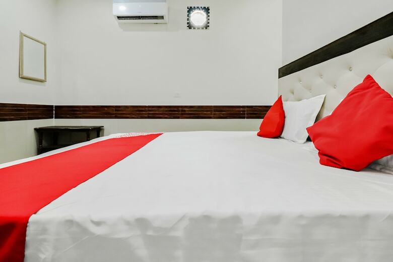 Hotel Oyo 38558 Shri Govind Dham