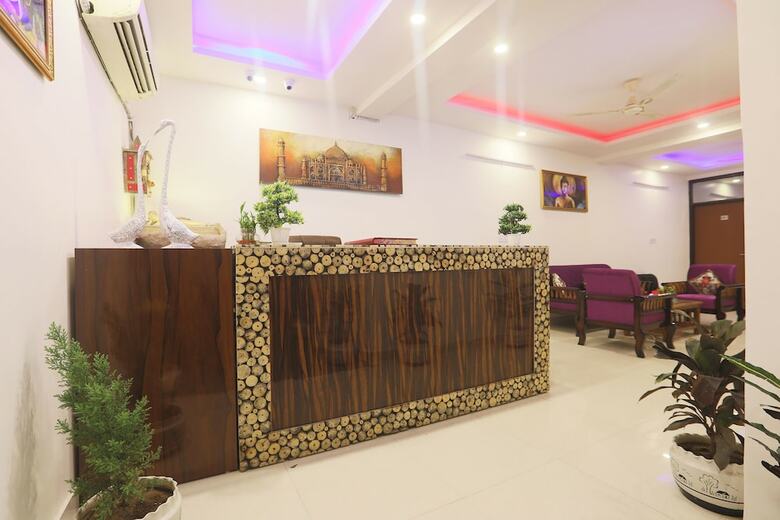 Hotel Oyo 43923 Roseberry Residency