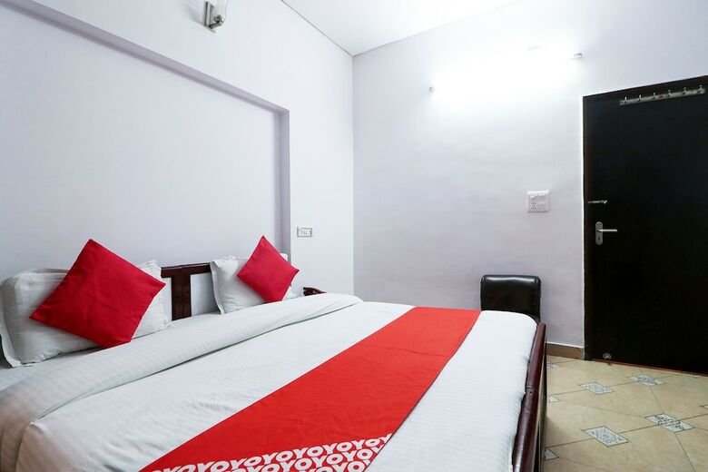 Hotel Oyo 6786 Ashu Villa Guest House