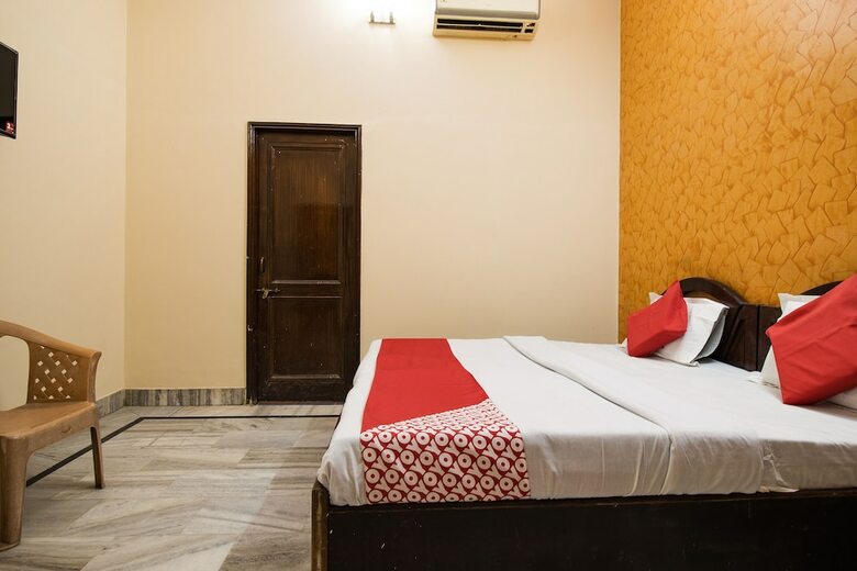 Hotel Oyo 42790 Mukund Resort