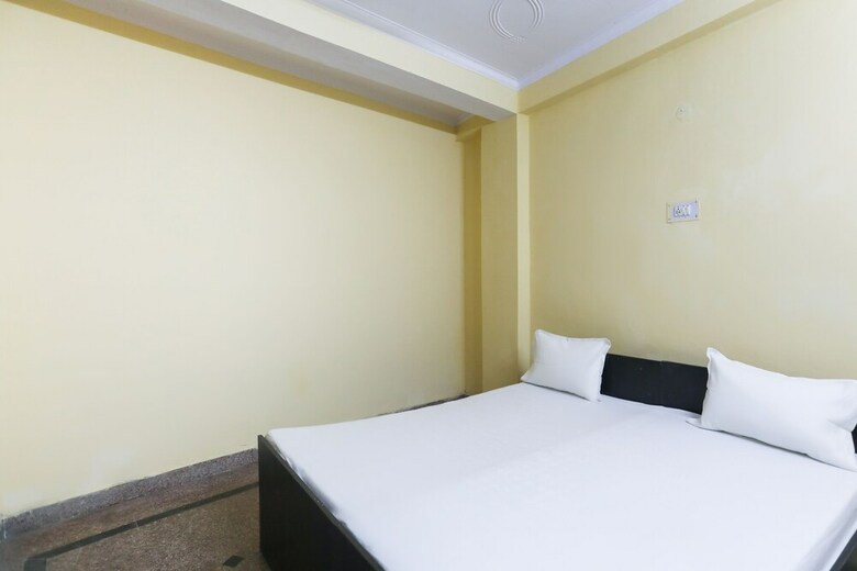 Hotel Spot On 61003 Kailash Dham