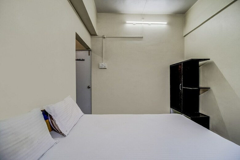 Hotel Spot On 47255 Annakilly Tower Guest House